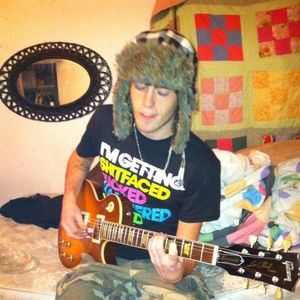 Meet your Posher, Tyler